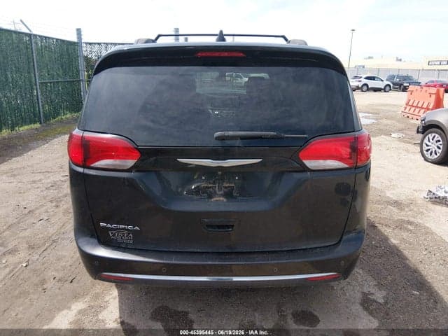 2017 CHRYSLER PACIFICA TOURING-L 16