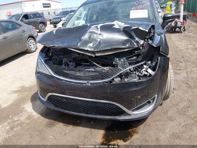 2017 CHRYSLER PACIFICA TOURING-L 6