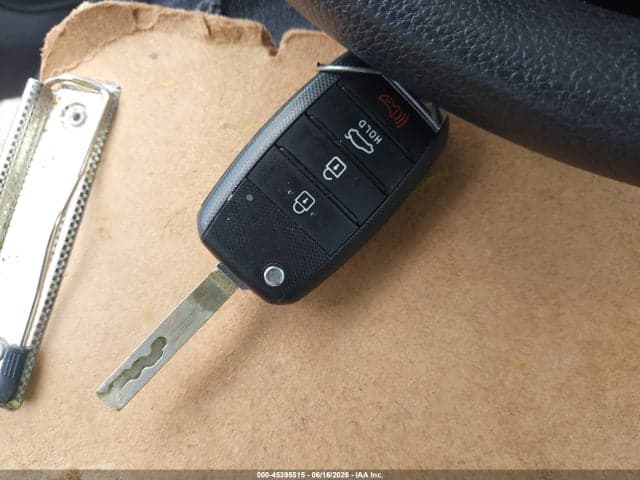 2022 KIA RIO S 11