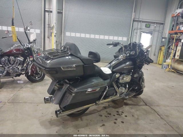 2022 HARLEY-DAVIDSON FLTRK 4