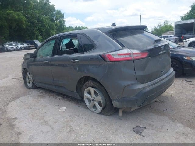 2021 FORD EDGE SE 3