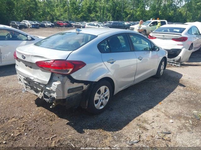2017 KIA FORTE LX 4