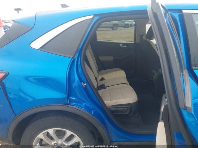 2020 FORD ESCAPE SE 8
