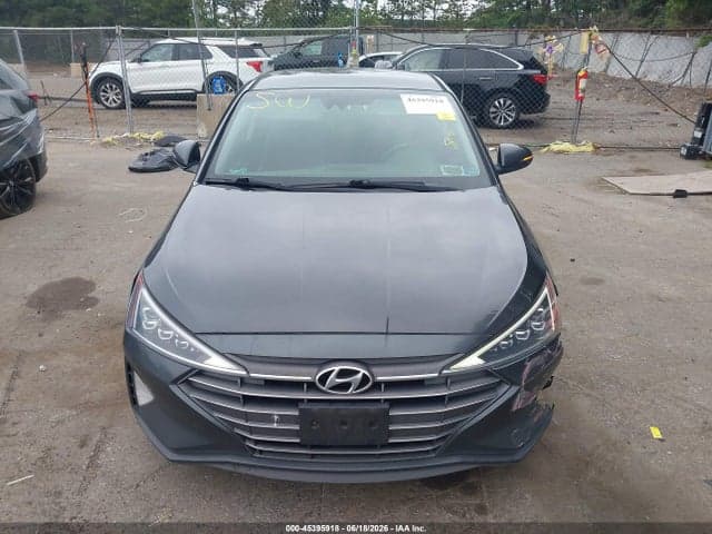 2020 HYUNDAI ELANTRA LIMITED 12