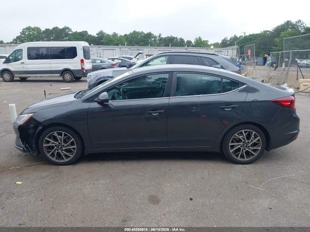 2020 HYUNDAI ELANTRA LIMITED 14