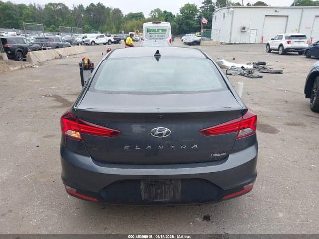 2020 HYUNDAI ELANTRA LIMITED 16