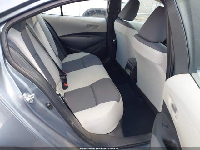 2024 TOYOTA COROLLA LE 8
