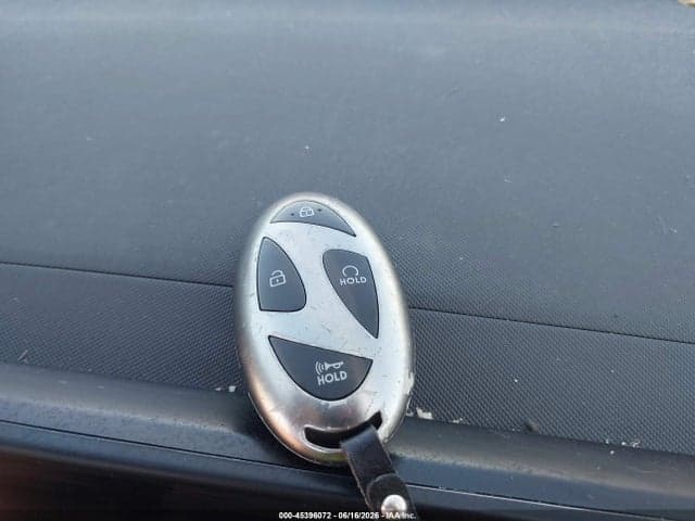 2024 HYUNDAI KONA SE 11