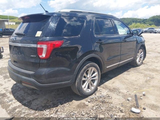 2019 FORD EXPLORER XLT 4