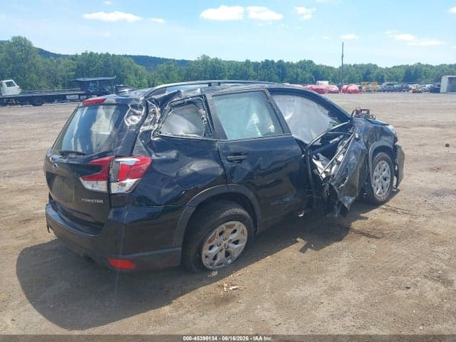 2020 SUBARU FORESTER 4