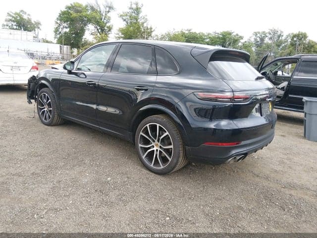 2019 PORSCHE CAYENNE S 3