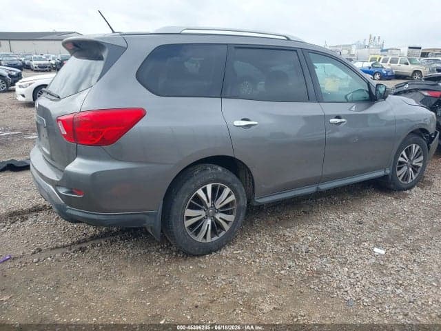 2017 NISSAN PATHFINDER S 4