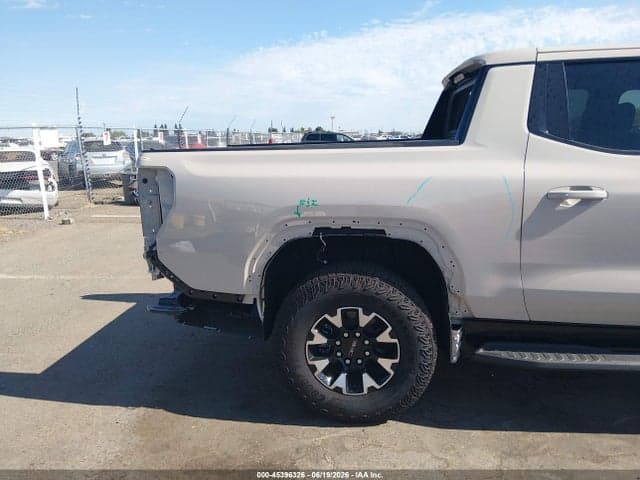 2026 GMC SIERRA EV EXTENDED RANGE AT4 17