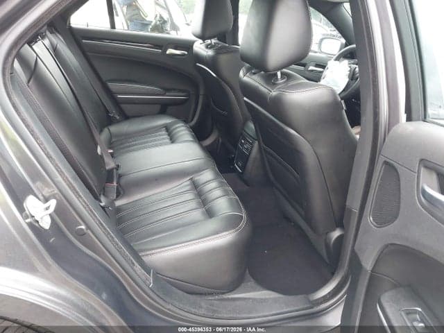 2023 CHRYSLER 300 300S 8