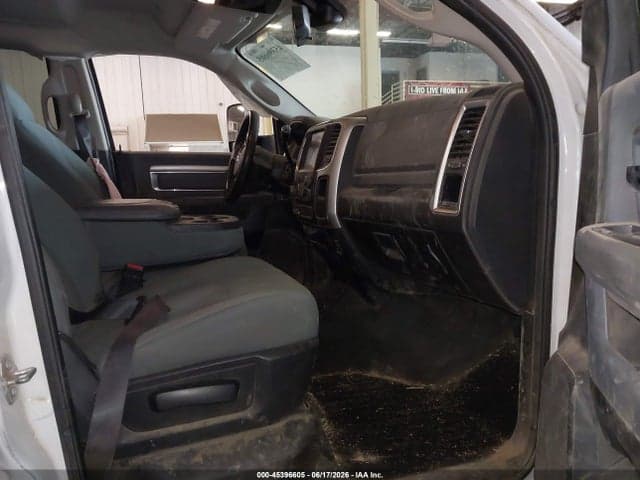 2017 RAM 3500 SLT 4X4 8' BOX 5
