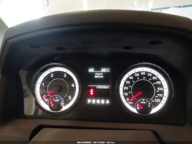 2017 RAM 3500 SLT 4X4 8' BOX 7