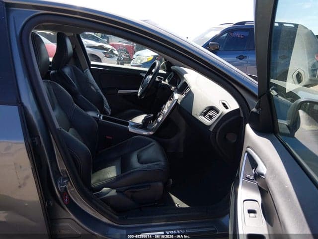 2017 VOLVO S60 T5 5