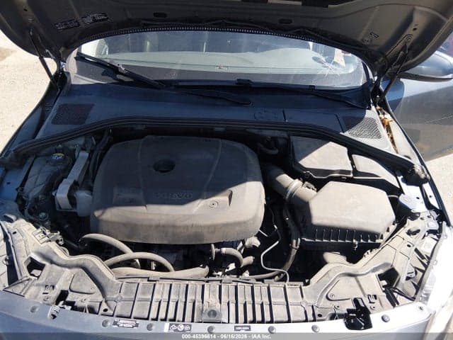 2017 VOLVO S60 T5 10
