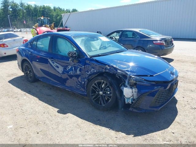 2026 TOYOTA CAMRY SE 1