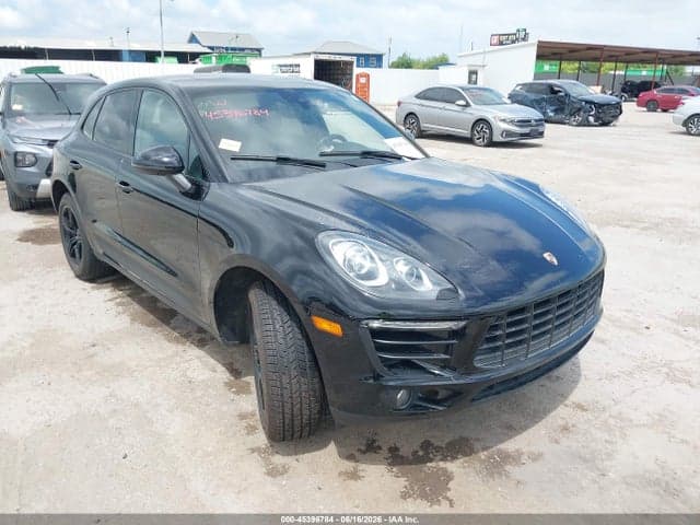 2017 PORSCHE MACAN