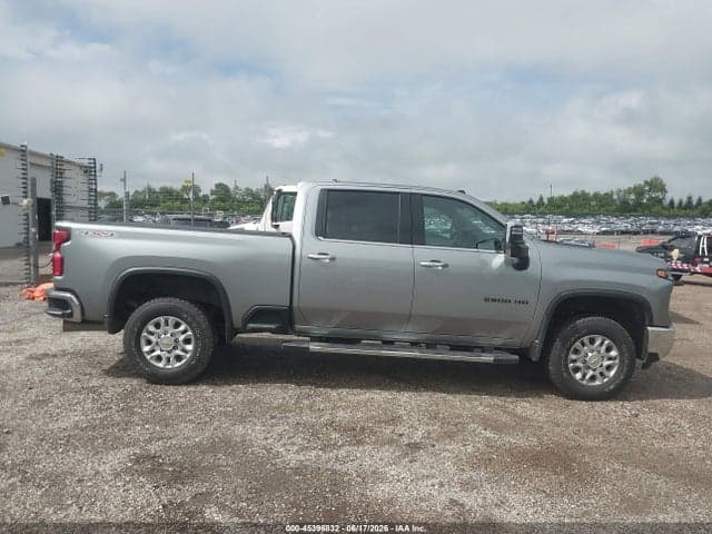 2024 CHEVROLET SILVERADO 2500HD 4WD STANDARD BED LTZ 13