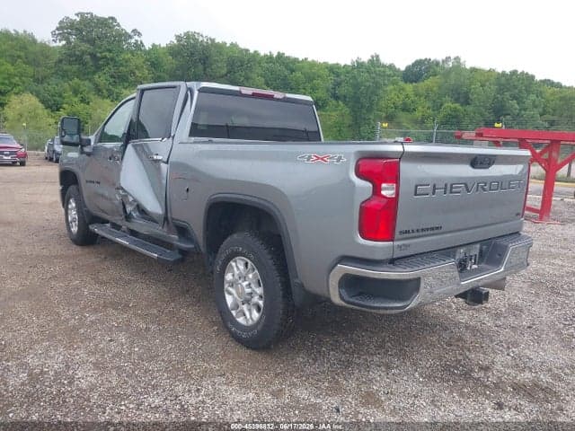 2024 CHEVROLET SILVERADO 2500HD 4WD STANDARD BED LTZ 3