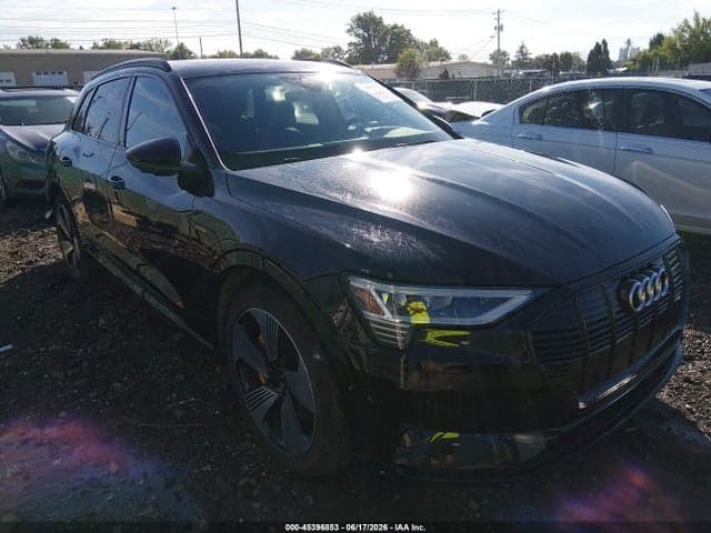 2022 AUDI E-TRON PREMIUM PLUS QUATTRO