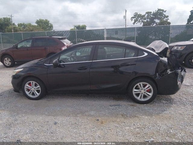 2017 CHEVROLET CRUZE LT AUTO 14