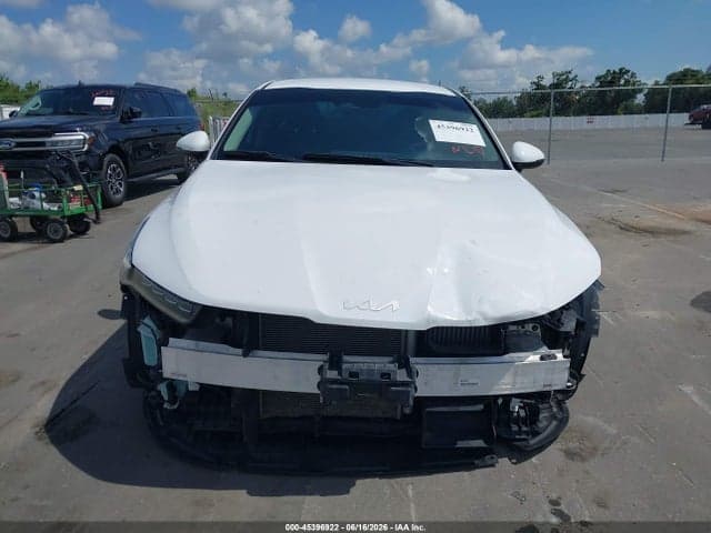 2022 KIA K5 LXS 12