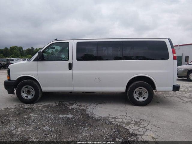 2017 CHEVROLET EXPRESS 2500 LS 15