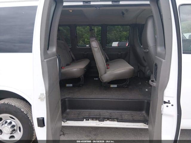2017 CHEVROLET EXPRESS 2500 LS 8