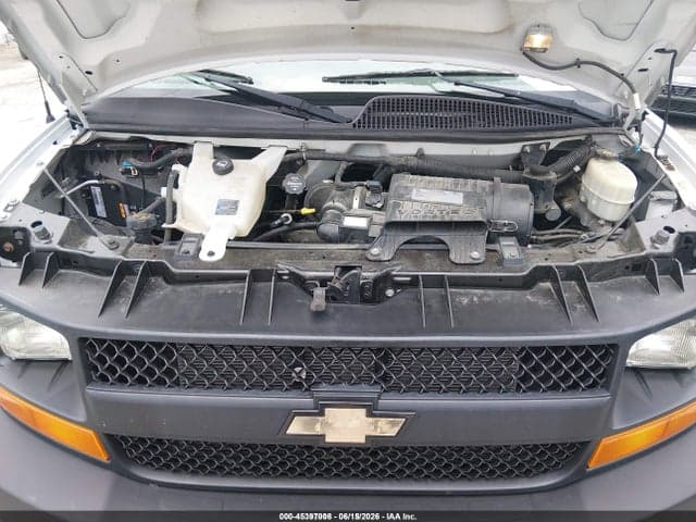 2017 CHEVROLET EXPRESS 2500 LS 10