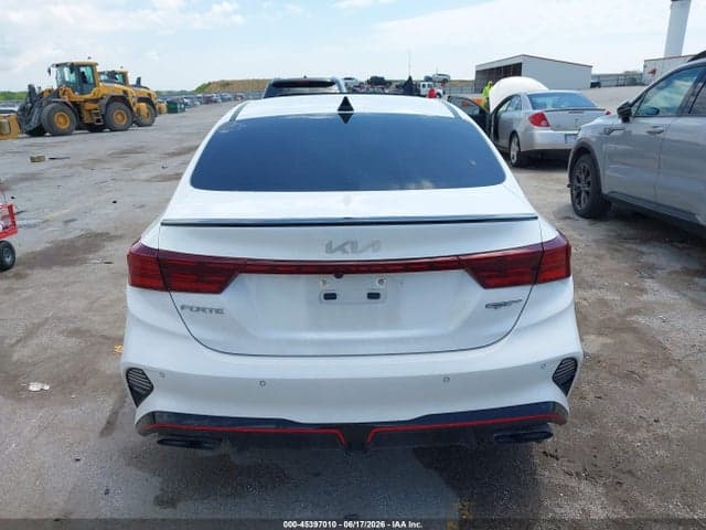 2022 KIA FORTE GT MANUAL 16