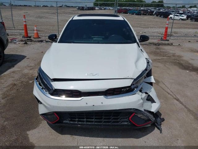 2022 KIA FORTE GT MANUAL 6