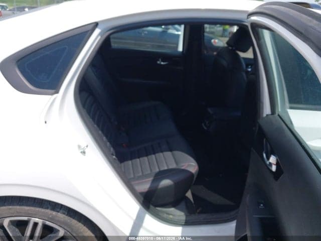 2022 KIA FORTE GT MANUAL 8