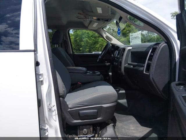 2017 RAM 2500 TRADESMAN 4X4 6'4 BOX 5