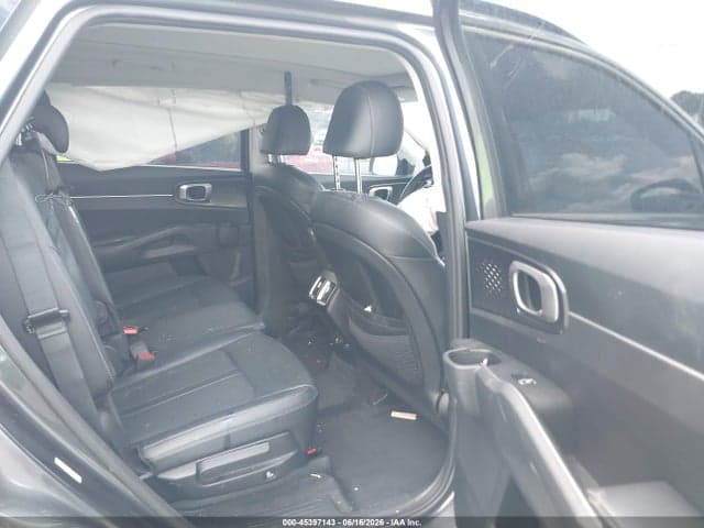 2021 KIA SORENTO S 8