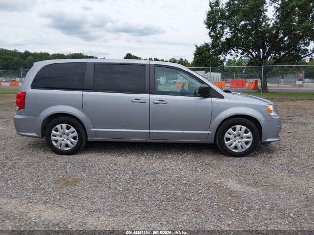 2018 DODGE GRAND CARAVAN SE 18