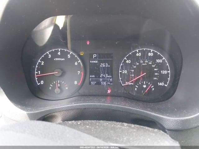 2021 HYUNDAI ACCENT SE 7