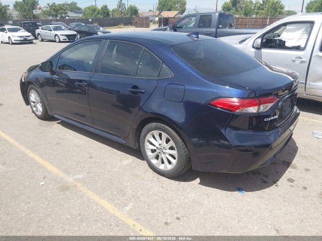 2022 TOYOTA COROLLA LE 3