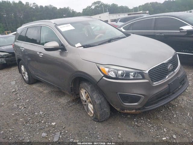 2017 KIA SORENTO 2.4L LX 1