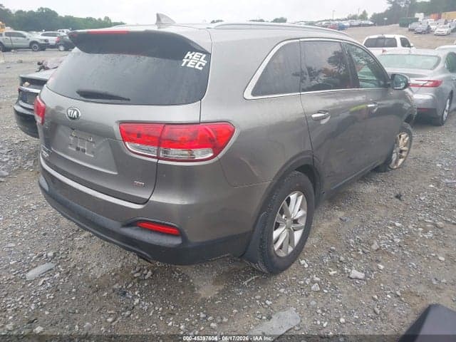 2017 KIA SORENTO 2.4L LX 4