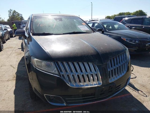 2010 LINCOLN MKT 6