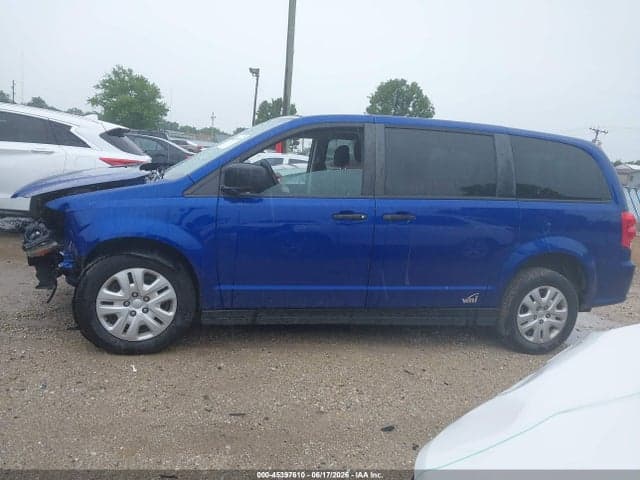 2020 DODGE GRAND CARAVAN SE 14
