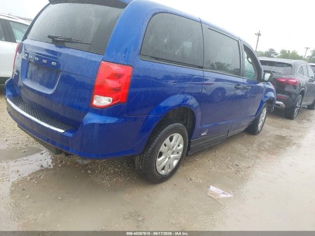 2020 DODGE GRAND CARAVAN SE 4