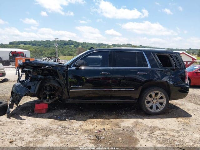 2016 GMC YUKON DENALI 13