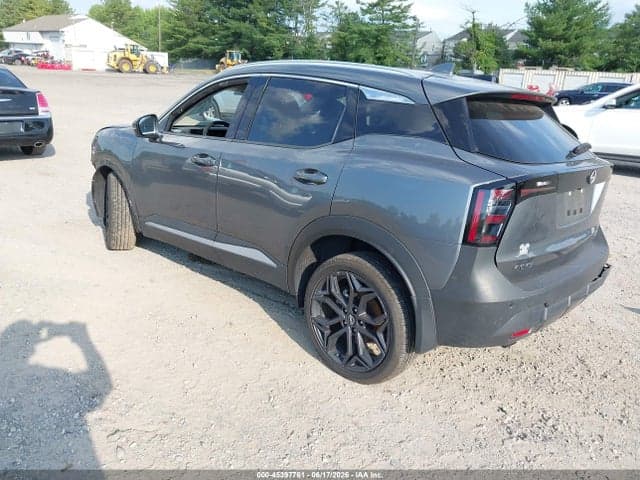 2025 NISSAN KICKS SR INTELLIGENT AWD 3