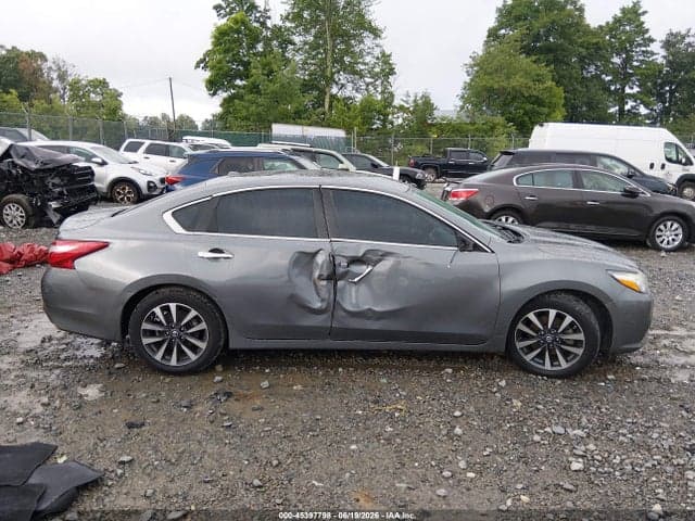 2017 NISSAN ALTIMA 2.5 SV 13