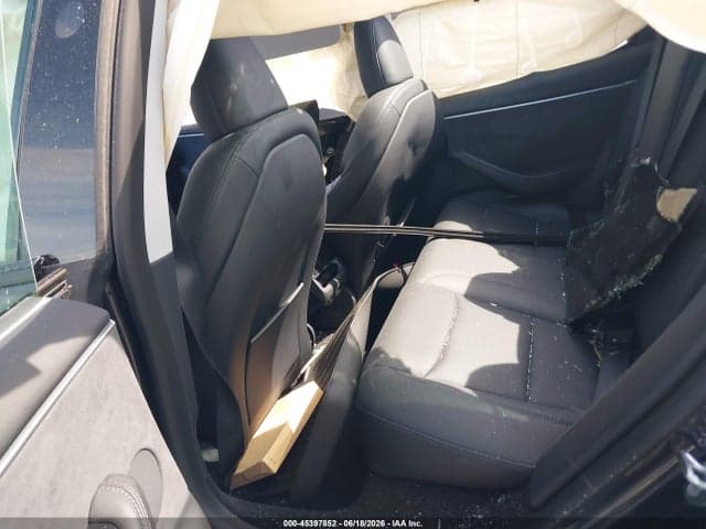 2025 TESLA MODEL 3 LONG RANGE ALL-WHEEL DRIVE 8