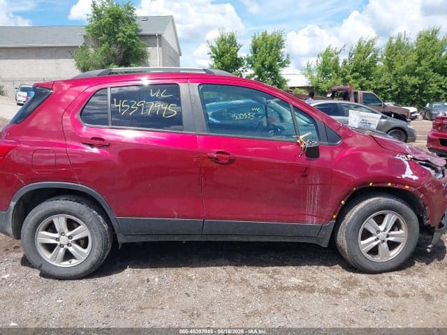2021 CHEVROLET TRAX AWD LT 13